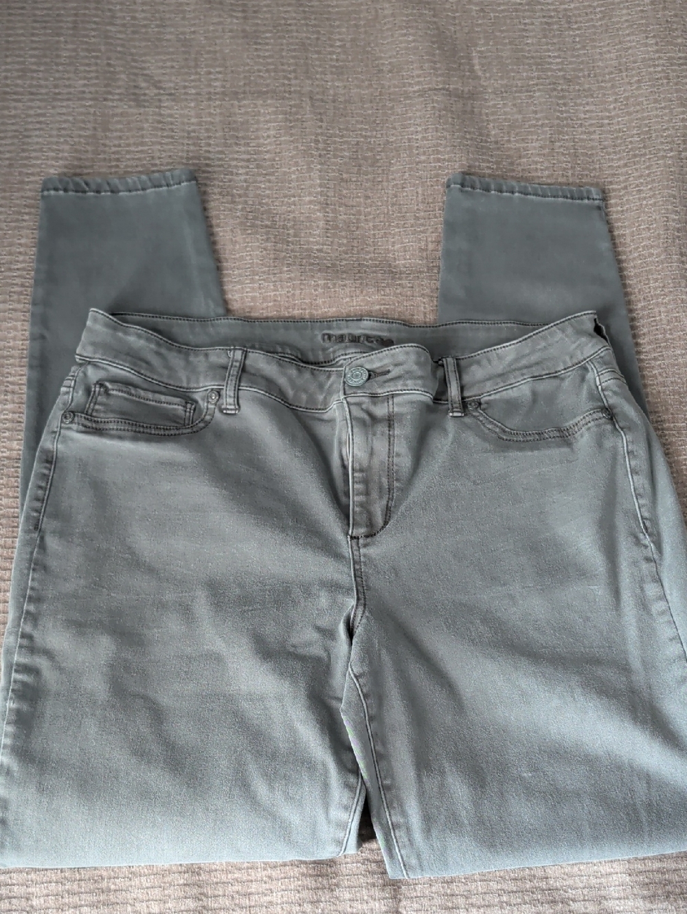 Maurices Gray Skinny Jeans - Slim Fit